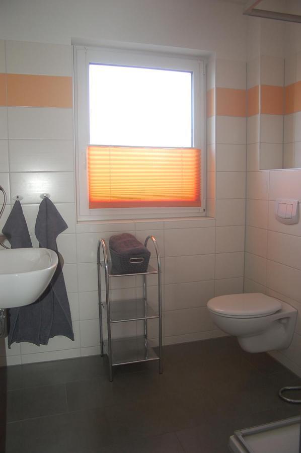 Behagliches Ferienhaus Zaunkoenig -Mit Kamin Und Sauna Тане Екстериор снимка