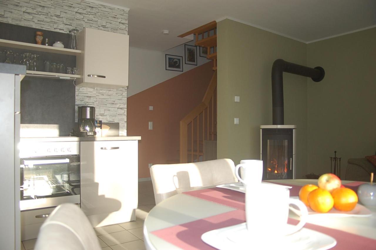 Behagliches Ferienhaus Zaunkoenig -Mit Kamin Und Sauna Тане Екстериор снимка