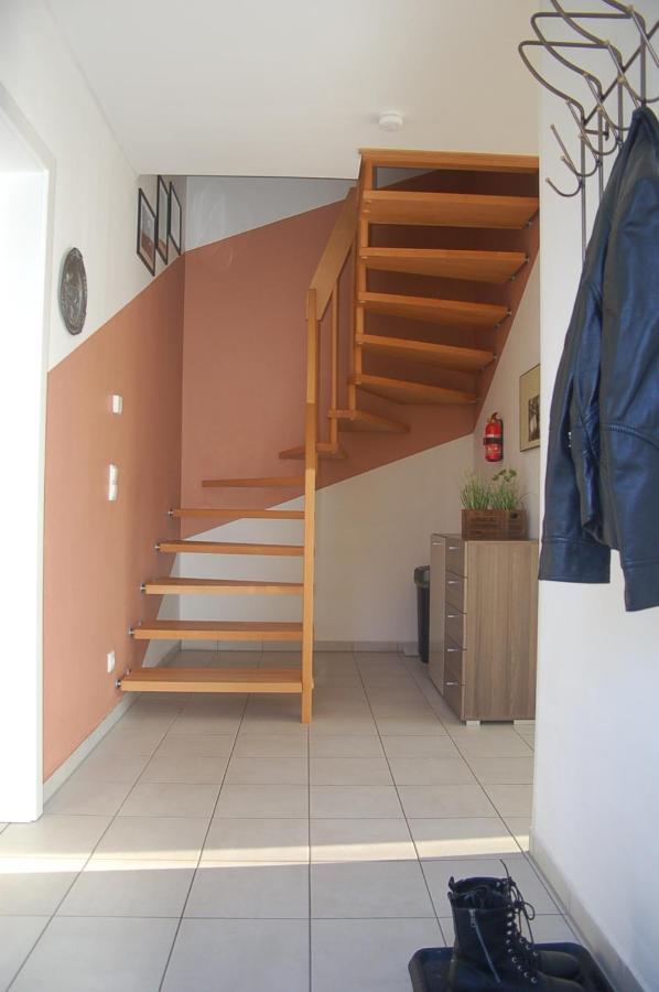 Behagliches Ferienhaus Zaunkoenig -Mit Kamin Und Sauna Тане Екстериор снимка