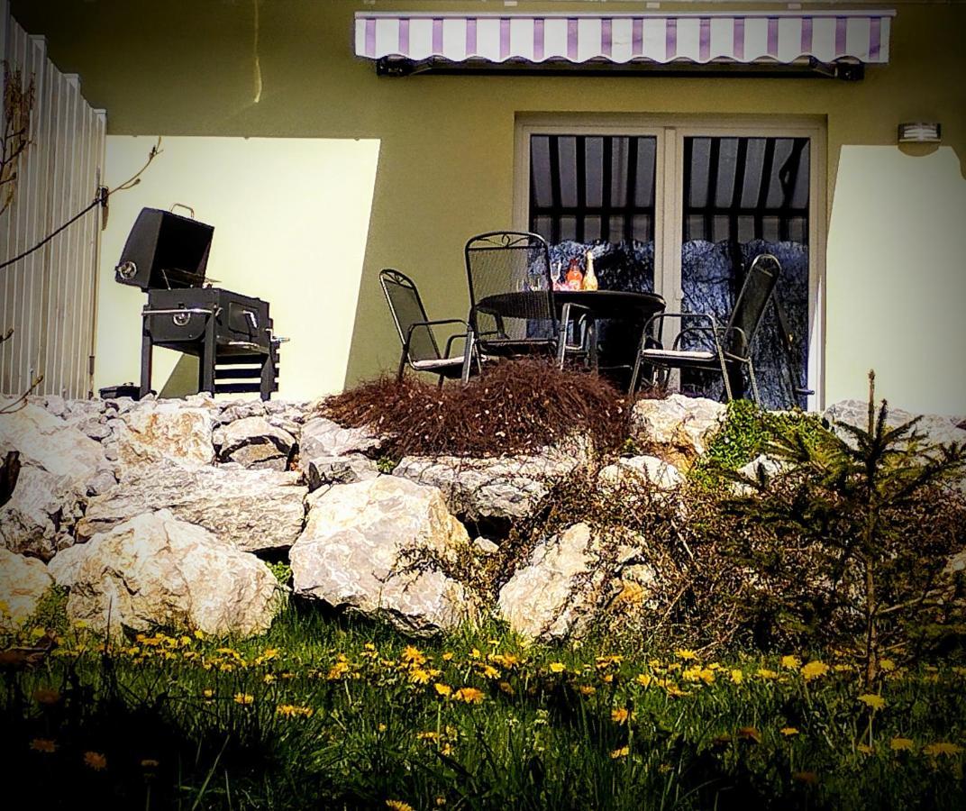 Behagliches Ferienhaus Zaunkoenig -Mit Kamin Und Sauna Тане Екстериор снимка